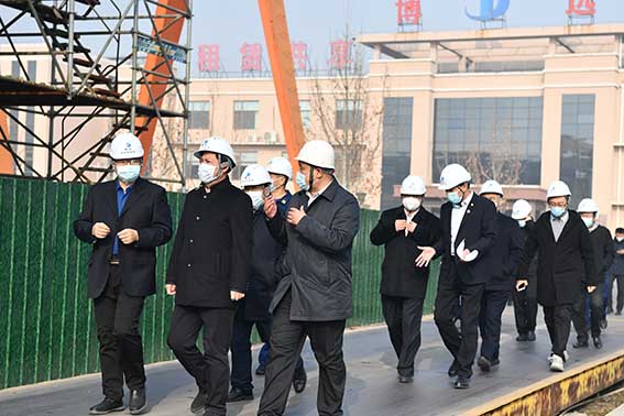 濱州市市委常委、常務(wù)副市長(zhǎng)張偉一行來(lái)我司調(diào)研經(jīng)濟(jì)運(yùn)行、疫情防控和安全生產(chǎn)工作